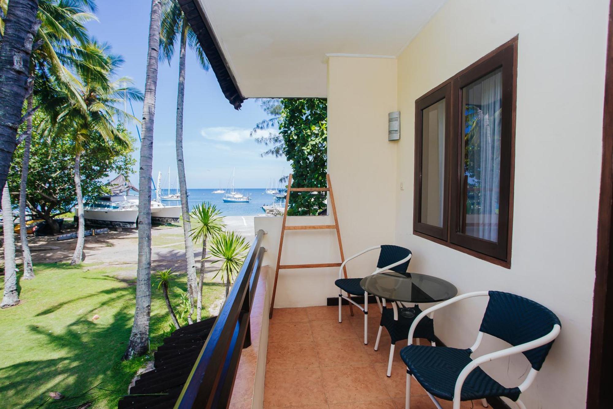 Medana Bay Marina Hotell Paloh Exteriör bild